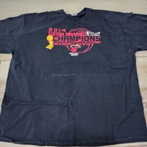 Vtg Mens 2014 Miami Heat Eastern Conference Champions t shirt black trophy 2XL